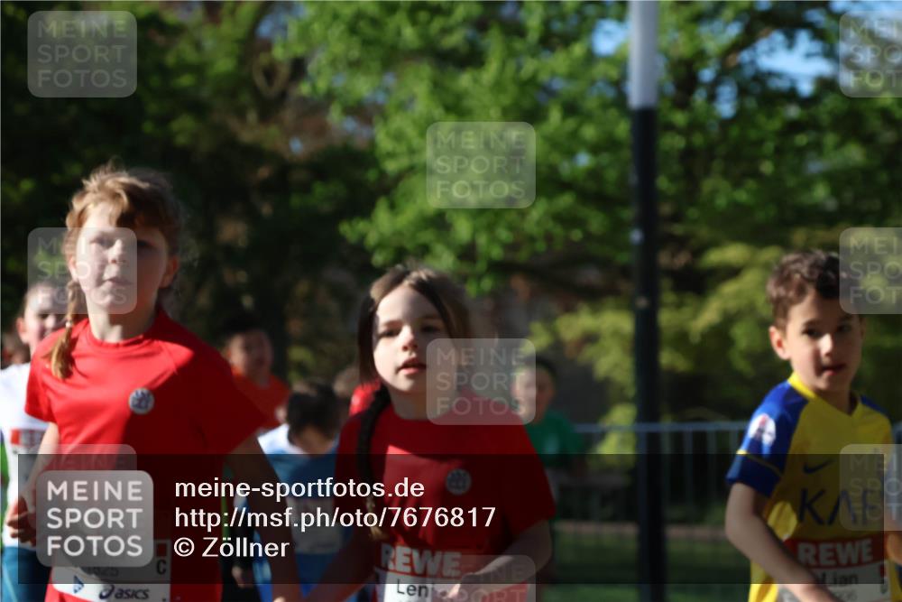 25.04.2025 - Das Zehntel Zöllner http://msf.ph/oto/7676817 26.04.2025 07:48:47 Laufen 1825 meine-sportfotos.de