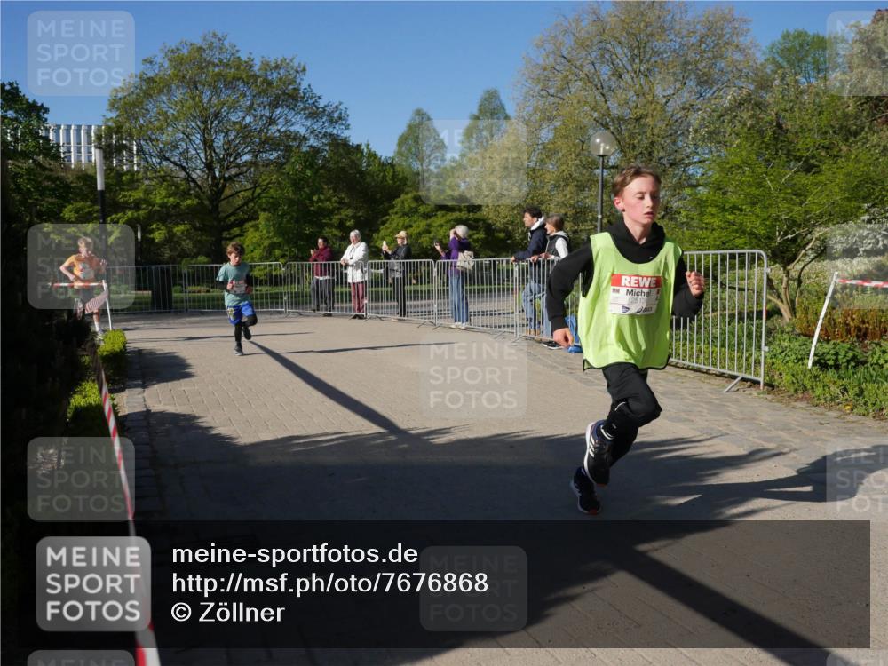 25.04.2025 - Das Zehntel Zöllner http://msf.ph/oto/7676868 26.04.2025 08:40:44 Laufen 2513 meine-sportfotos.de