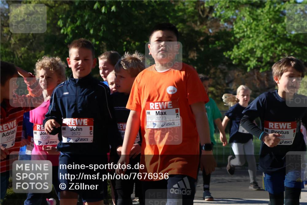 25.04.2025 - Das Zehntel Zöllner http://msf.ph/oto/7676936 26.04.2025 07:48:54 Laufen 2549, 3258, 2572, 3773, 38 meine-sportfotos.de