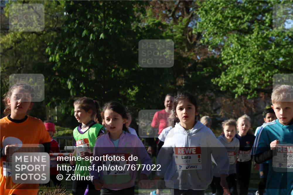 25.04.2025 - Das Zehntel Zöllner http://msf.ph/oto/7677022 26.04.2025 07:49:01 Laufen 1495, 3791, 1062, 1061, 1869 meine-sportfotos.de