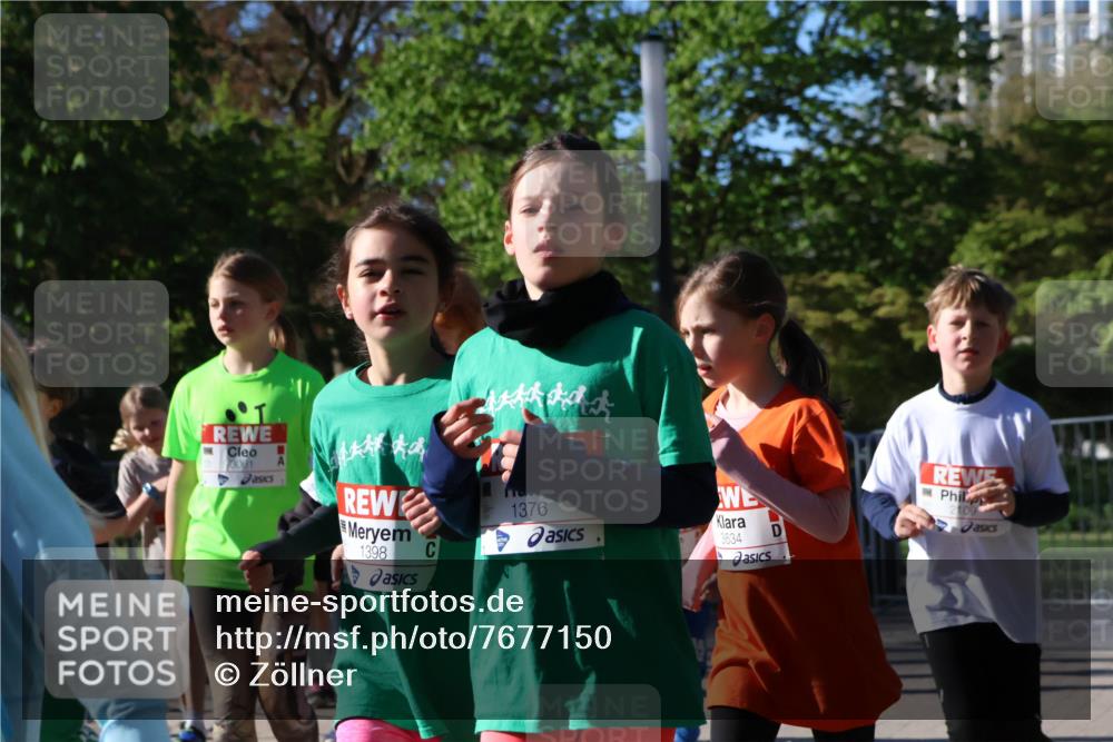 25.04.2025 - Das Zehntel Zöllner http://msf.ph/oto/7677150 26.04.2025 07:49:11 Laufen 3061, 1376, 3634, 1398 meine-sportfotos.de