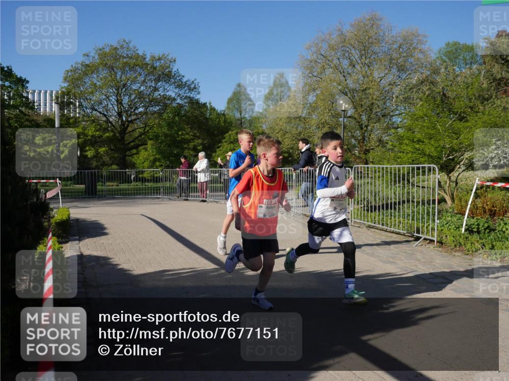 25.04.2025 - Das Zehntel Zöllner http://msf.ph/oto/7677151 26.04.2025 08:41:14 Laufen  meine-sportfotos.de