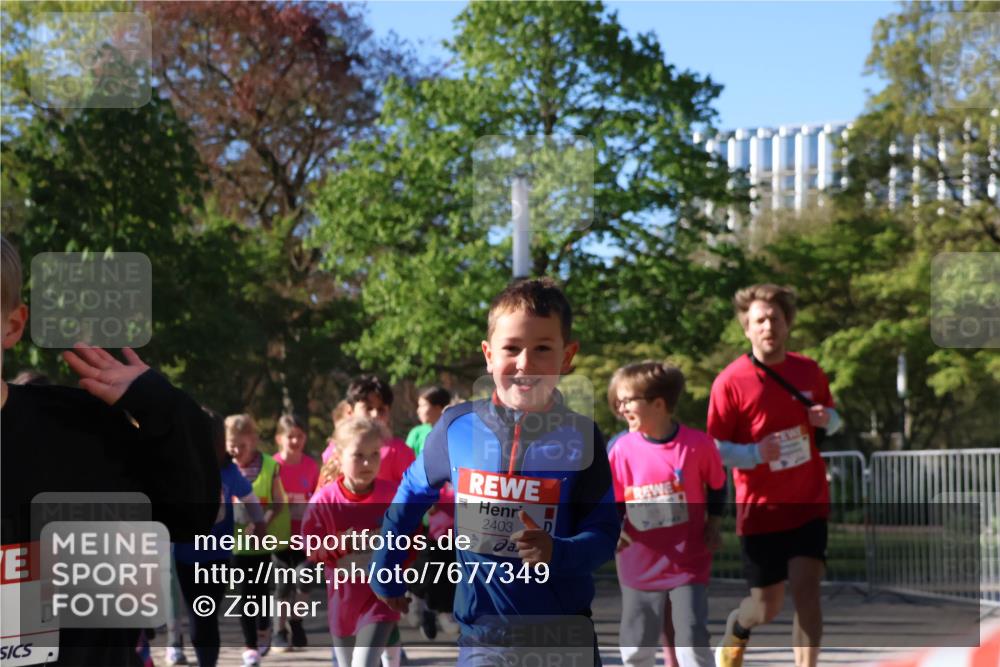 25.04.2025 - Das Zehntel Zöllner http://msf.ph/oto/7677349 26.04.2025 07:49:32 Laufen 2403 meine-sportfotos.de