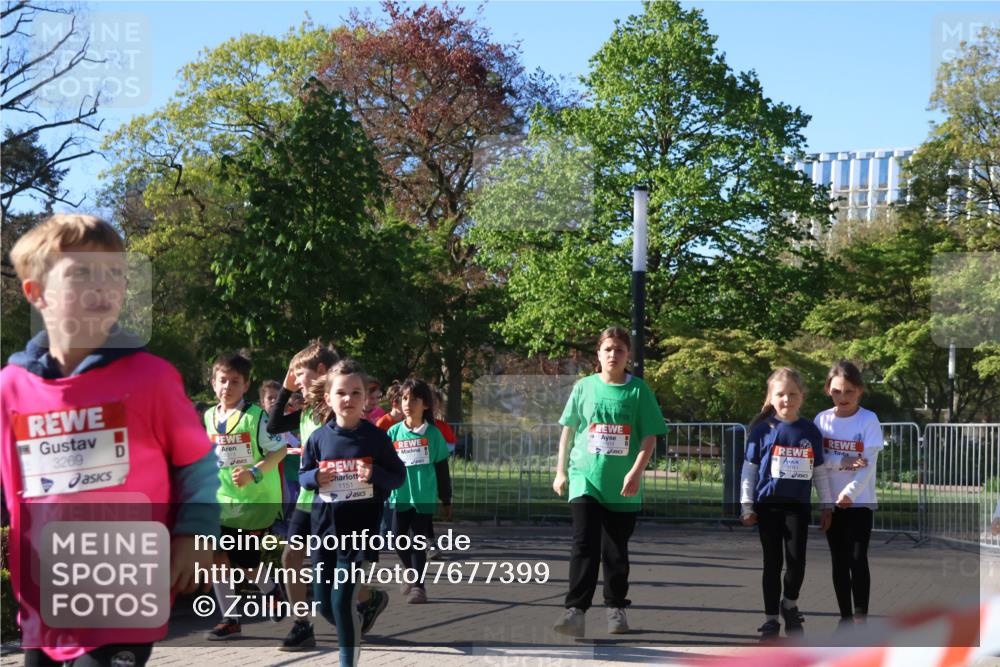 25.04.2025 - Das Zehntel Zöllner http://msf.ph/oto/7677399 26.04.2025 07:49:36 Laufen 3269, 1151 meine-sportfotos.de