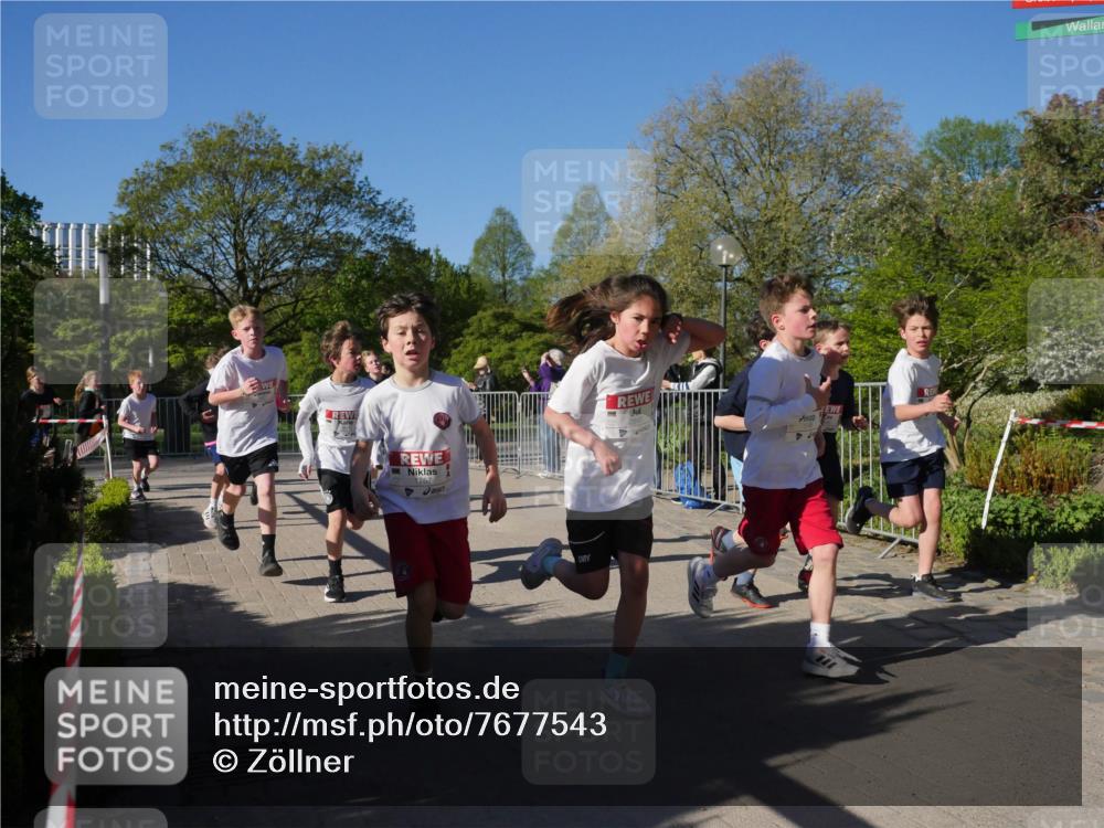 25.04.2025 - Das Zehntel Zöllner http://msf.ph/oto/7677543 26.04.2025 08:41:48 Laufen 1757, 00 meine-sportfotos.de
