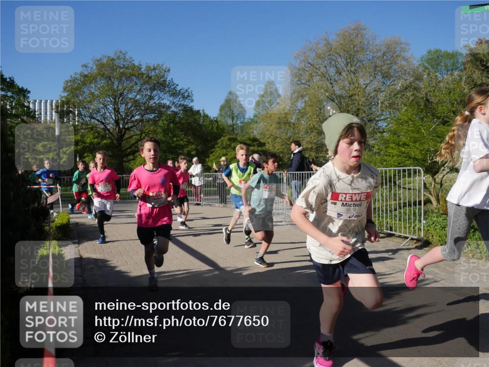 25.04.2025 - Das Zehntel Zöllner http://msf.ph/oto/7677650 26.04.2025 08:41:57 Laufen 3878 meine-sportfotos.de