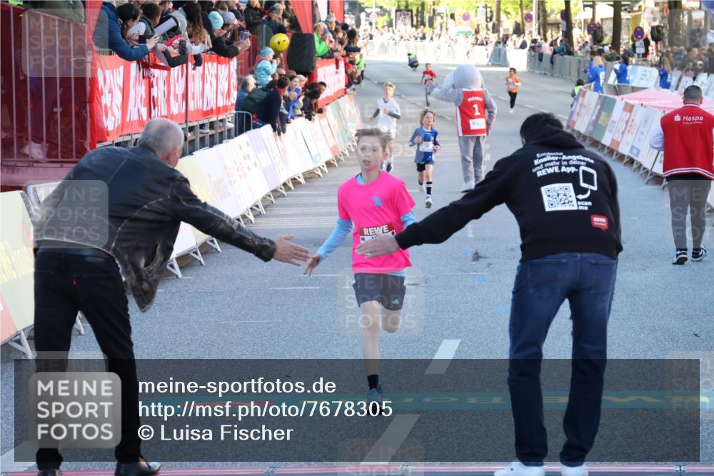 25.04.2025 - Das Zehntel Luisa Fischer http://msf.ph/oto/7678305 26.04.2025 08:48:42 Ziel 3469 meine-sportfotos.de