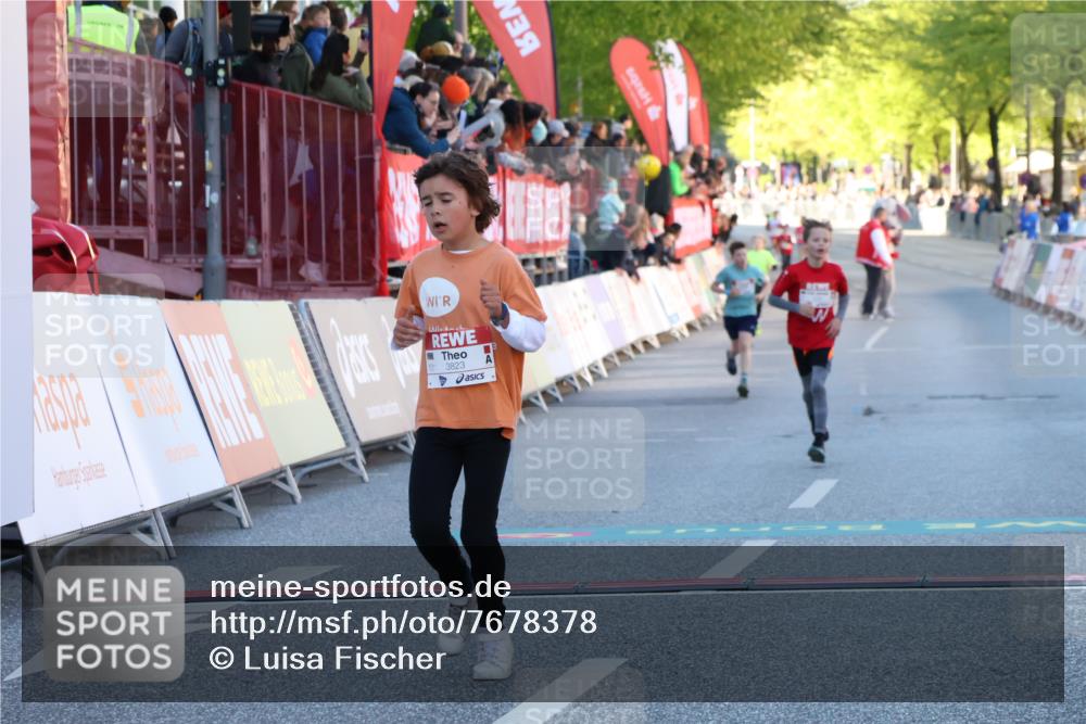 25.04.2025 - Das Zehntel Luisa Fischer http://msf.ph/oto/7678378 26.04.2025 08:49:04 Ziel 1926, 2379, 2990, 3823 meine-sportfotos.de