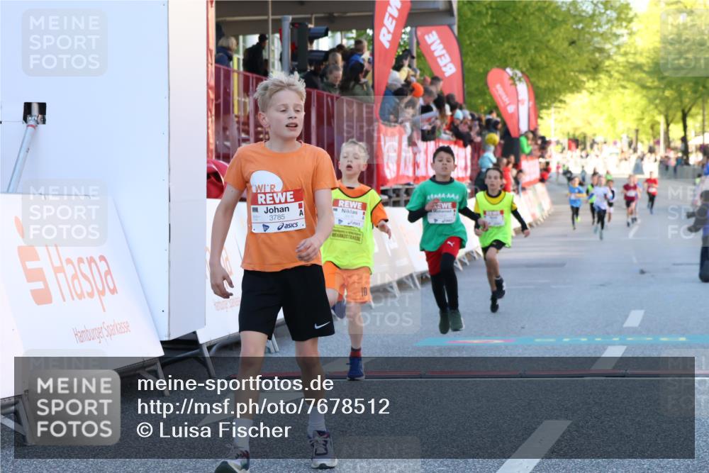 25.04.2025 - Das Zehntel Luisa Fischer http://msf.ph/oto/7678512 26.04.2025 08:49:44 Ziel 1452, 3488, 3606, 3613, 3785 meine-sportfotos.de