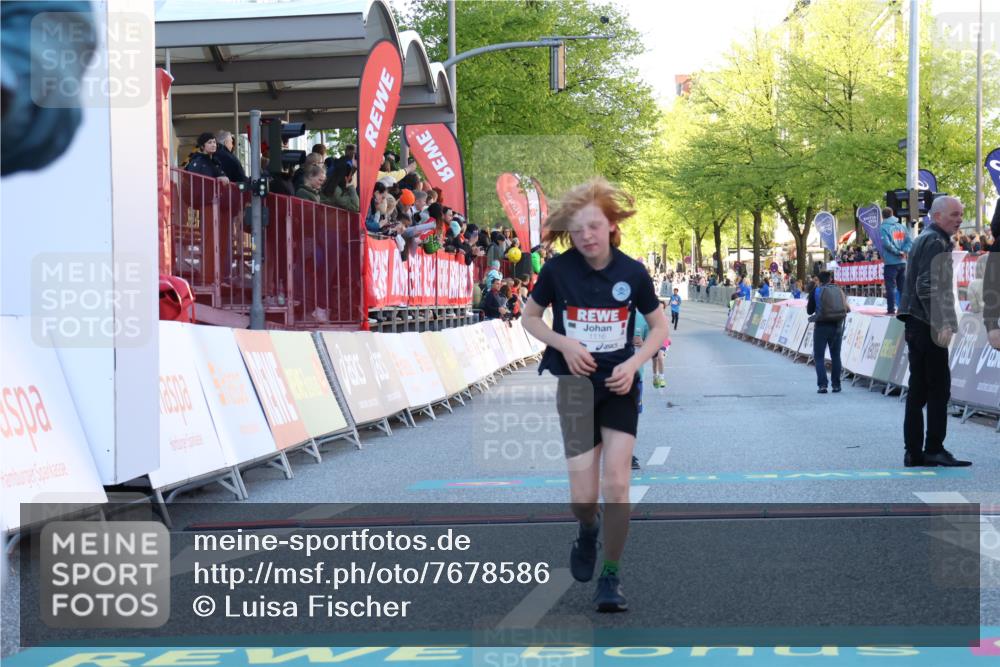 25.04.2025 - Das Zehntel Luisa Fischer http://msf.ph/oto/7678586 26.04.2025 08:50:11 Ziel 1116, 1537, 2383, 2995 meine-sportfotos.de