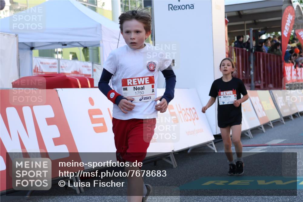 25.04.2025 - Das Zehntel Luisa Fischer http://msf.ph/oto/7678683 26.04.2025 08:50:39 Ziel 1549, 1750, 2014, 2363, 2637, 2739 meine-sportfotos.de