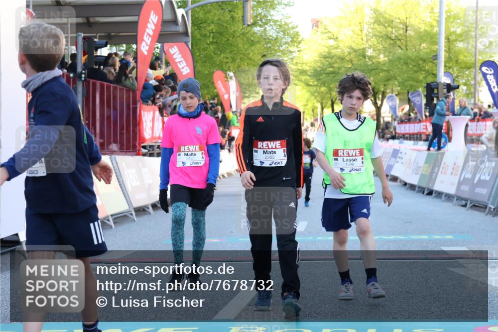 25.04.2025 - Das Zehntel Luisa Fischer http://msf.ph/oto/7678732 26.04.2025 08:50:48 Ziel 1549, 2208, 2363, 2637, 2655, 2728, 3455, 3485 meine-sportfotos.de