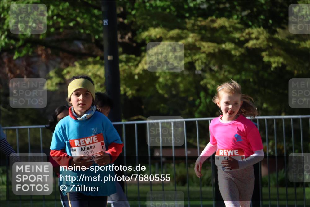 25.04.2025 - Das Zehntel Zöllner http://msf.ph/oto/7680555 26.04.2025 07:51:26 Laufen 2076 meine-sportfotos.de