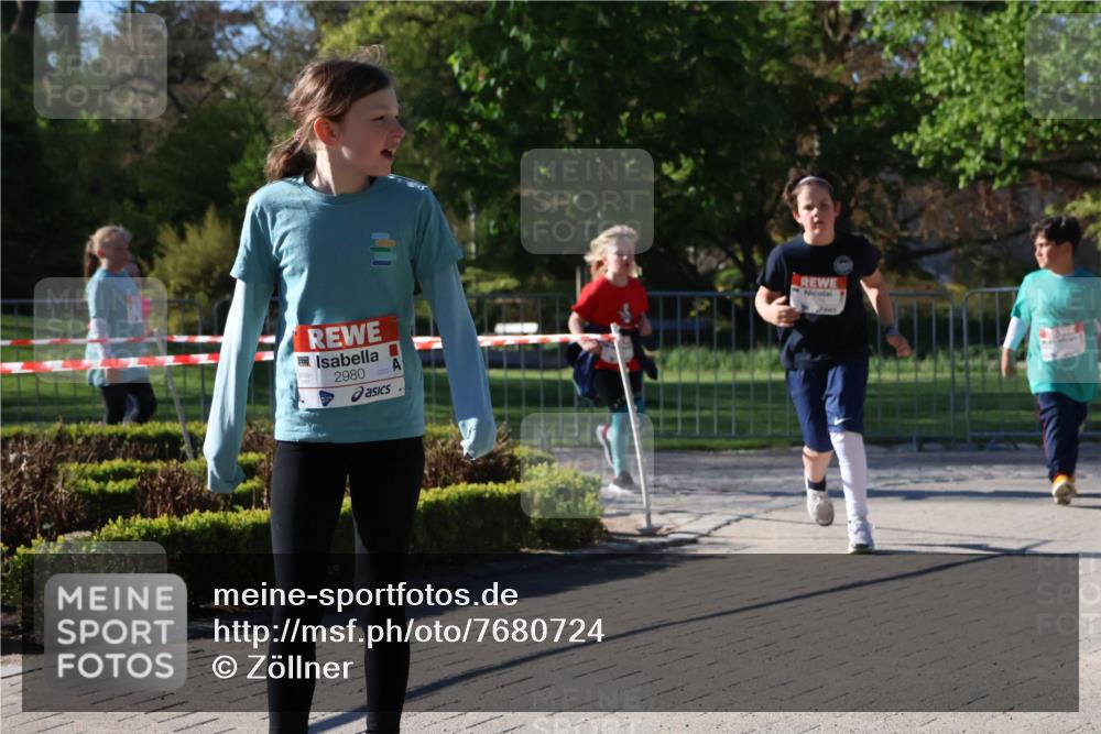 25.04.2025 - Das Zehntel Zöllner http://msf.ph/oto/7680724 26.04.2025 07:51:33 Laufen 2980 meine-sportfotos.de