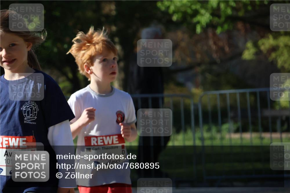 25.04.2025 - Das Zehntel Zöllner http://msf.ph/oto/7680895 26.04.2025 07:51:44 Laufen 1015, 1696 meine-sportfotos.de