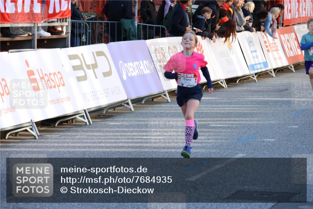 25.04.2025 - Das Zehntel Strokosch-Dieckow http://msf.ph/oto/7684935 26.04.2025 08:51:51 Ziel 1488, 1757, 1781, 1787, 1922, 2309, 2667, 2672, 2795, 2848, 2914, 2919, 3097, 3099, 3188, 3415, 3710, 3808, 3877, 2162, 2169, 2338, 2598, 2616, 2624, 2800, 3097, 3461, 3648, 3933, 3978 meine-sportfotos.de