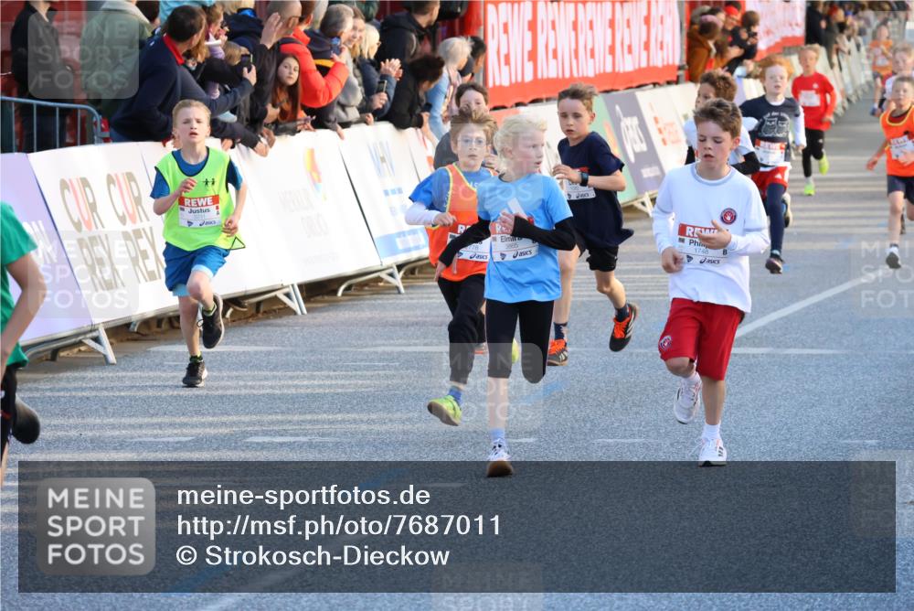 25.04.2025 - Das Zehntel Strokosch-Dieckow http://msf.ph/oto/7687011 26.04.2025 08:51:36 Ziel 1080, 1087, 1114, 1484, 1748, 2356, 2392, 2474, 2709, 2718, 2734, 2778, 2795, 2827, 2832, 3040, 3231, 3782, 3865, 1125, 1200, 1284, 1523, 1731, 1987, 2751, 2806, 3261, 3303, 3309, 3843, 3967 meine-sportfotos.de