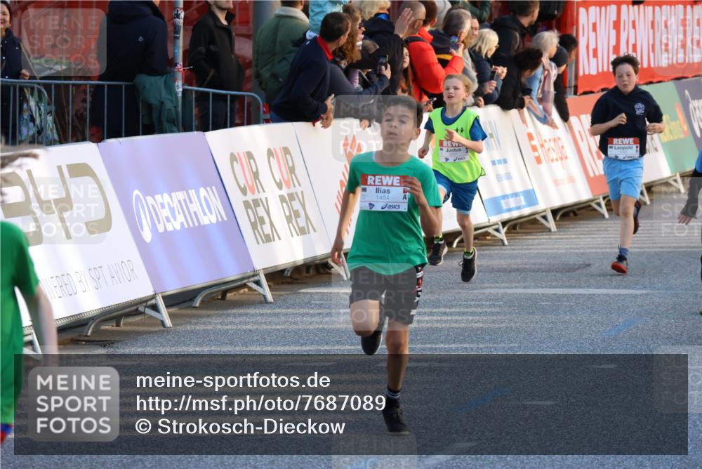 25.04.2025 - Das Zehntel Strokosch-Dieckow http://msf.ph/oto/7687089 26.04.2025 08:51:35 Ziel 1080, 1087, 1114, 1484, 1748, 2356, 2392, 2474, 2709, 2718, 2734, 2778, 2795, 2827, 2832, 3040, 3231, 3782, 3865, 1125, 1200, 1284, 1523, 1723, 1987, 2751, 3261, 3303, 3309, 3690, 3843, 3967 meine-sportfotos.de