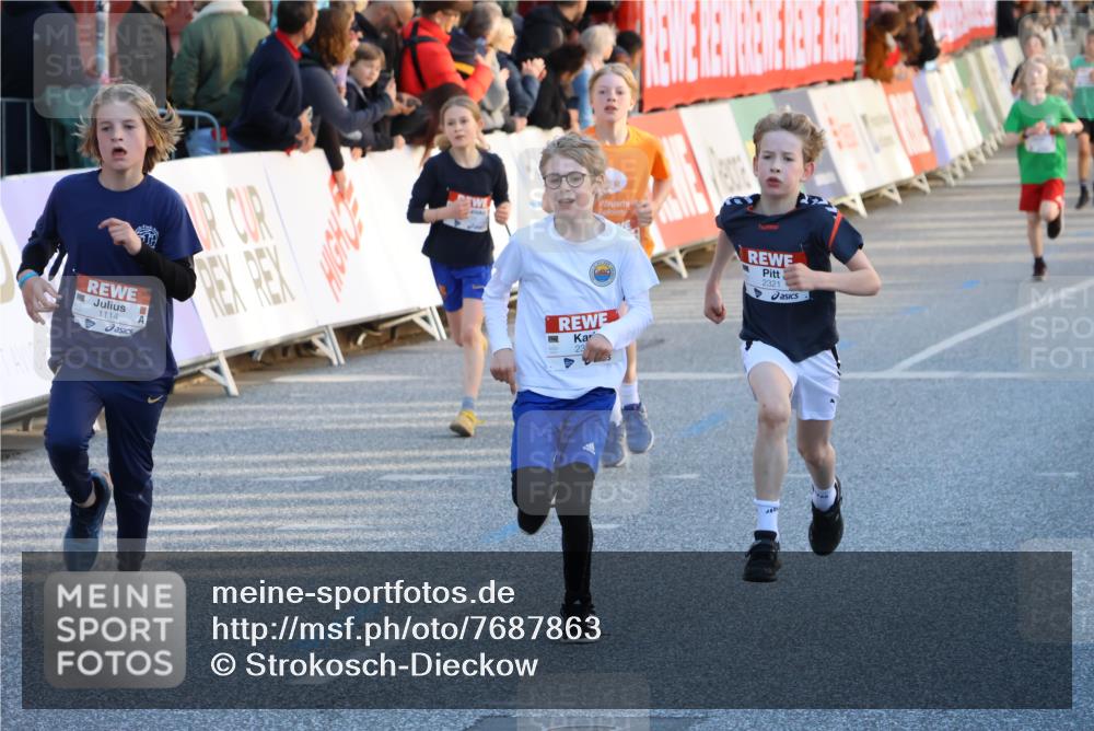 25.04.2025 - Das Zehntel Strokosch-Dieckow http://msf.ph/oto/7687863 26.04.2025 08:51:27 Ziel 1114, 1484, 2321, 2325, 2643, 2709, 2711, 2731, 2734, 2778, 2840, 2935, 3782, 3865, 1027, 1185, 1212, 1699, 1719, 1723, 2032, 2344, 2946, 3178, 3182, 3248, 3690 meine-sportfotos.de