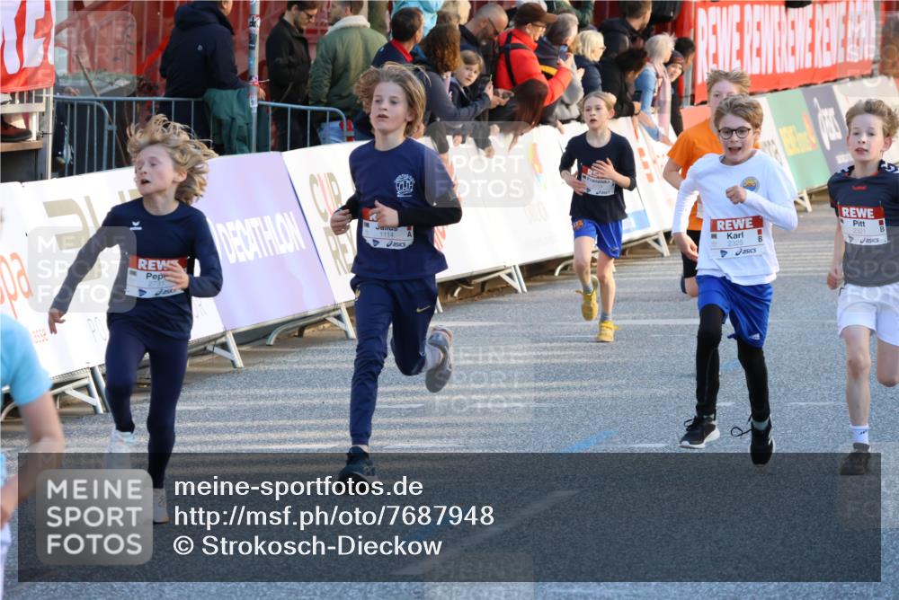 25.04.2025 - Das Zehntel Strokosch-Dieckow http://msf.ph/oto/7687948 26.04.2025 08:51:27 Ziel 1114, 1484, 2321, 2325, 2643, 2709, 2711, 2731, 2734, 2778, 2840, 2935, 3782, 3865, 1027, 1185, 1212, 1699, 1719, 1723, 2032, 2344, 2946, 3178, 3182, 3248, 3690 meine-sportfotos.de