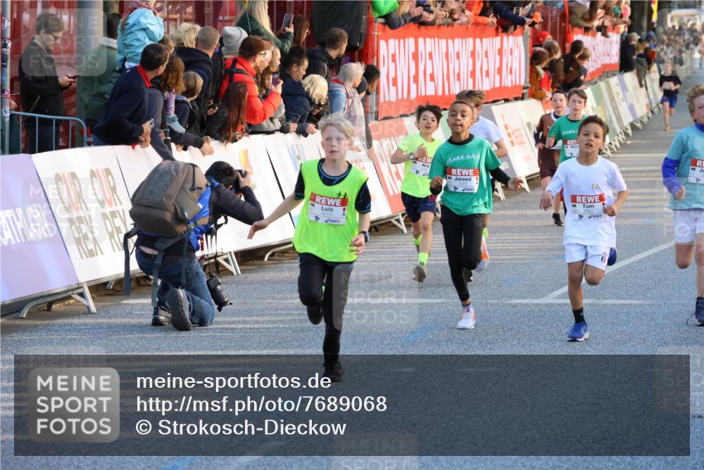 25.04.2025 - Das Zehntel Strokosch-Dieckow http://msf.ph/oto/7689068 26.04.2025 08:51:13 Ziel 1473, 1476, 2156, 2166, 2800, 2852, 2855, 2903, 2920, 2935, 3210, 3214, 3445, 3520, 3812, 3872, 1285, 1310, 2069, 2164, 2315, 2472, 2497, 3202, 3554 meine-sportfotos.de