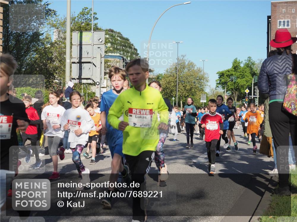 25.04.2025 - Das Zehntel KatJ http://msf.ph/oto/7689221 26.04.2025 08:35:38 Laufen 2337 meine-sportfotos.de