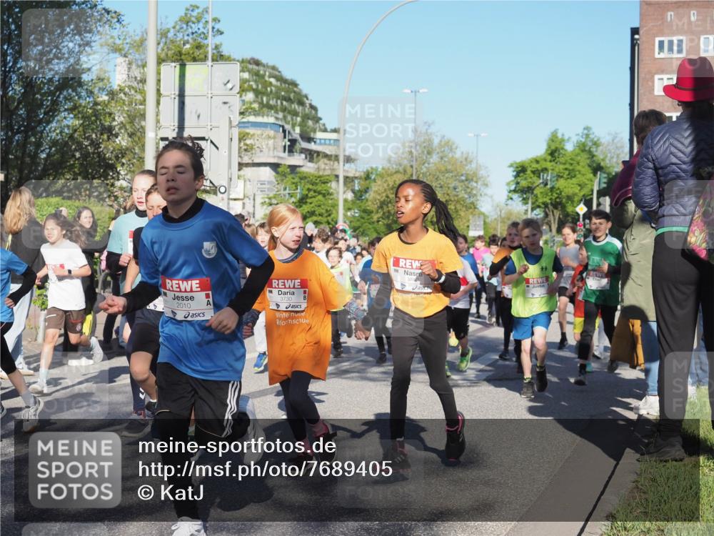 25.04.2025 - Das Zehntel KatJ http://msf.ph/oto/7689405 26.04.2025 08:35:40 Laufen 2010, 3730 meine-sportfotos.de