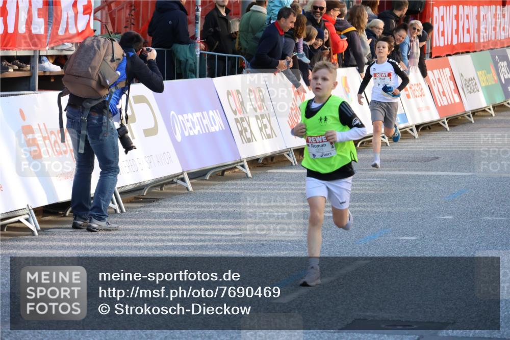 25.04.2025 - Das Zehntel Strokosch-Dieckow http://msf.ph/oto/7690469 26.04.2025 08:50:52 Ziel 1283, 2208, 2349, 2397, 2517, 2655, 2849, 2874, 3233, 3485, 3527, 3528, 3774, 1882, 1889, 3216, 3411, 3564, 3600, 3606, 3824, 3829 meine-sportfotos.de
