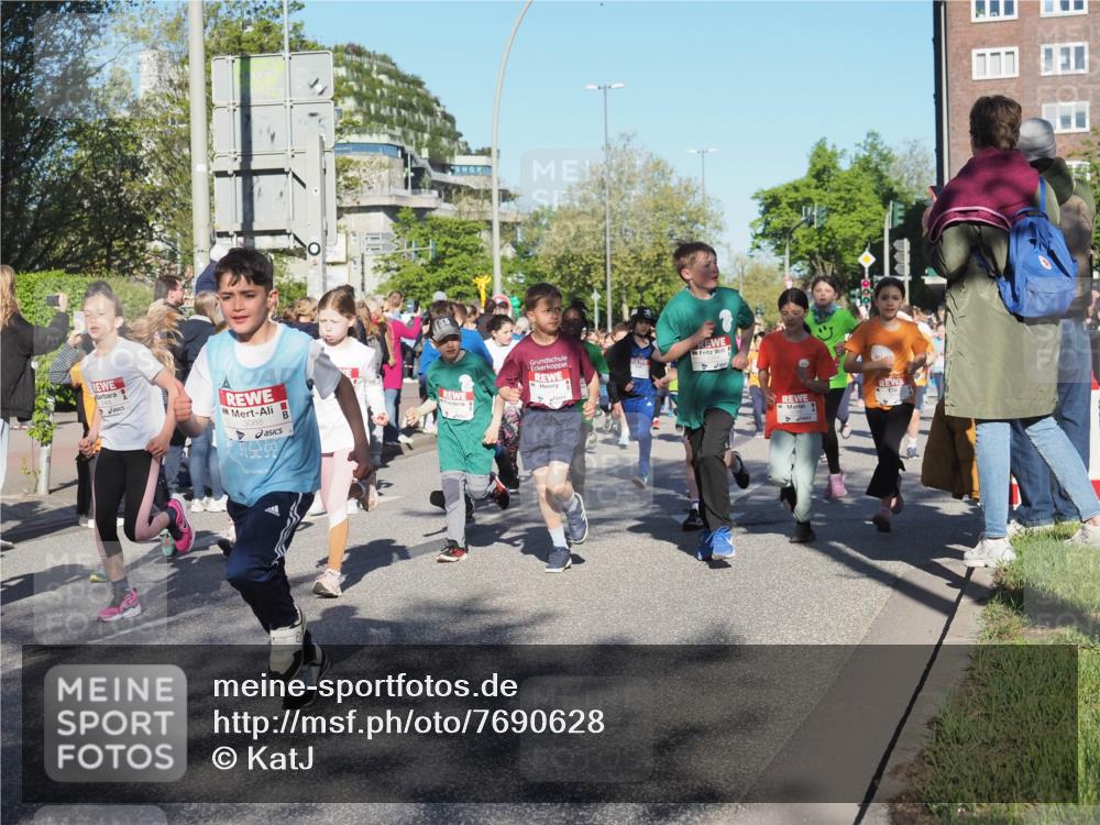25.04.2025 - Das Zehntel KatJ http://msf.ph/oto/7690628 26.04.2025 08:36:05 Laufen 3088 meine-sportfotos.de