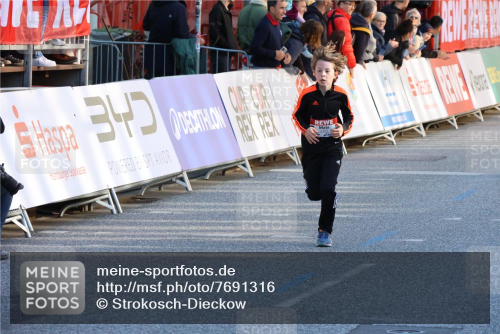 25.04.2025 - Das Zehntel Strokosch-Dieckow http://msf.ph/oto/7691316 26.04.2025 08:50:35 Ziel 1549, 1750, 2014, 2363, 2637, 2728, 2739, 3455, 1295, 1296, 1791, 1792, 3204, 3370, 3569, 3597, 3621, 3835, 4059 meine-sportfotos.de