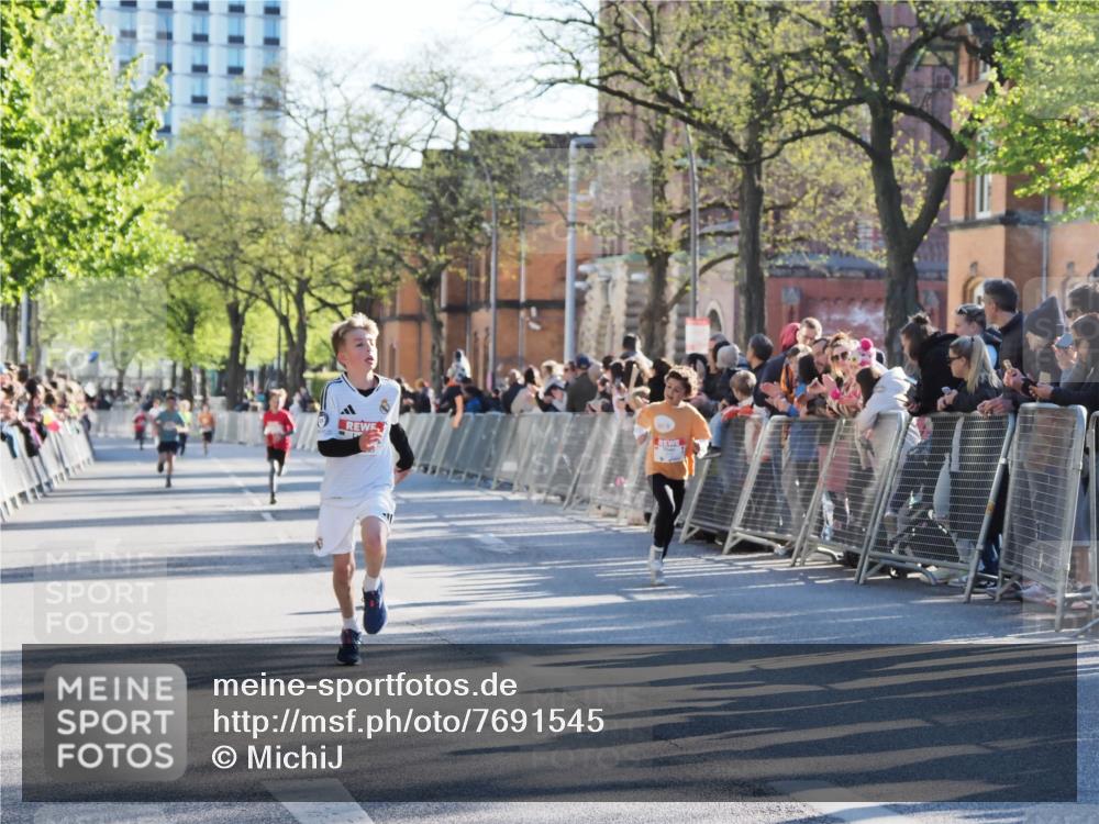 25.04.2025 - Das Zehntel MichiJ http://msf.ph/oto/7691545 26.04.2025 08:46:09 Laufen  meine-sportfotos.de