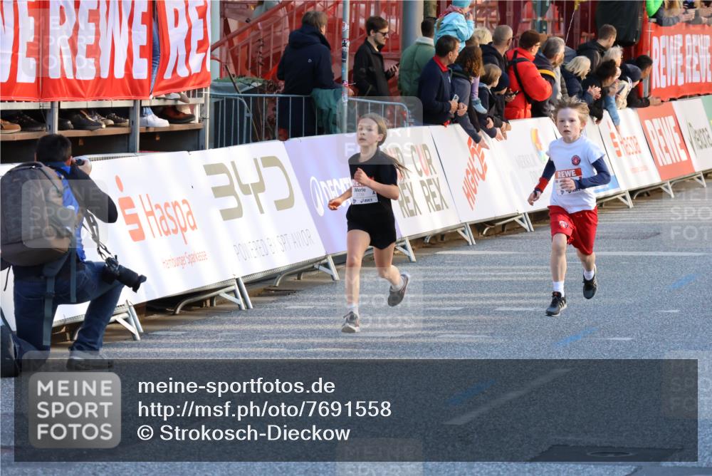 25.04.2025 - Das Zehntel Strokosch-Dieckow http://msf.ph/oto/7691558 26.04.2025 08:50:31 Ziel 1549, 1750, 2014, 2363, 2637, 2739, 1296, 1791, 1792, 2676, 3204, 3569, 3835, 4013, 4039, 4055, 4059 meine-sportfotos.de