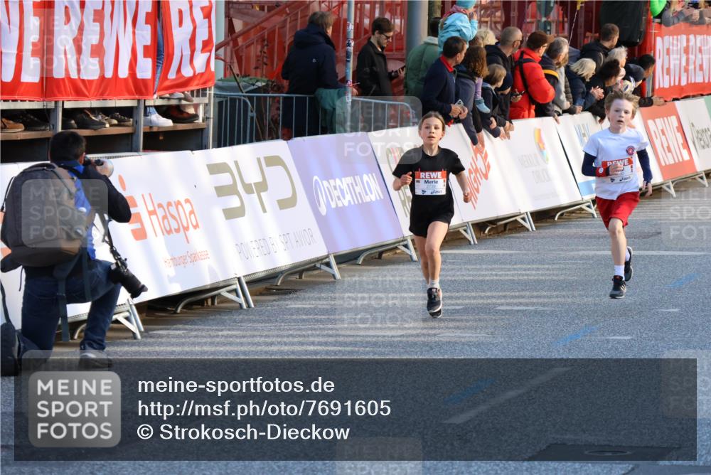 25.04.2025 - Das Zehntel Strokosch-Dieckow http://msf.ph/oto/7691605 26.04.2025 08:50:31 Ziel 1549, 1750, 2014, 2363, 2637, 2739, 1296, 1791, 1792, 2676, 3204, 3569, 3835, 4013, 4039, 4055, 4059 meine-sportfotos.de
