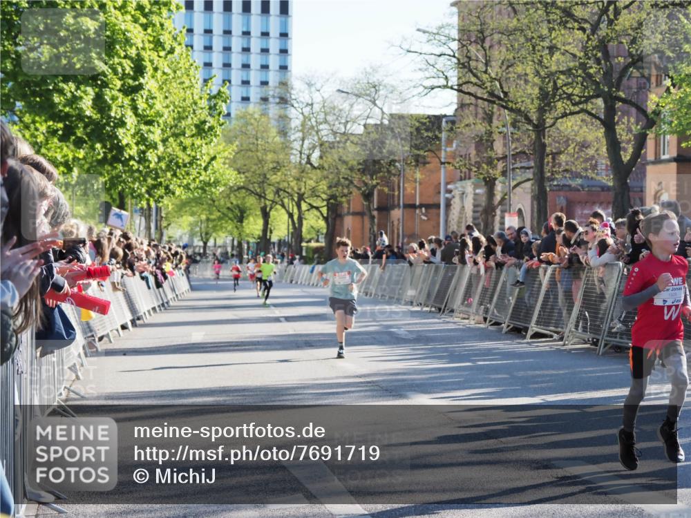25.04.2025 - Das Zehntel MichiJ http://msf.ph/oto/7691719 26.04.2025 08:46:18 Laufen 1926 meine-sportfotos.de
