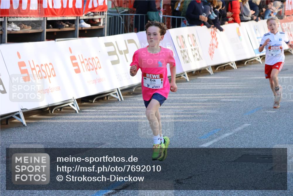 25.04.2025 - Das Zehntel Strokosch-Dieckow http://msf.ph/oto/7692010 26.04.2025 08:50:12 Ziel 1107, 1131, 2383, 2995, 3539, 3540, 1151, 1153, 1294, 1408, 2172, 2176, 2788, 2811, 3169, 3176, 4007, 4010 meine-sportfotos.de