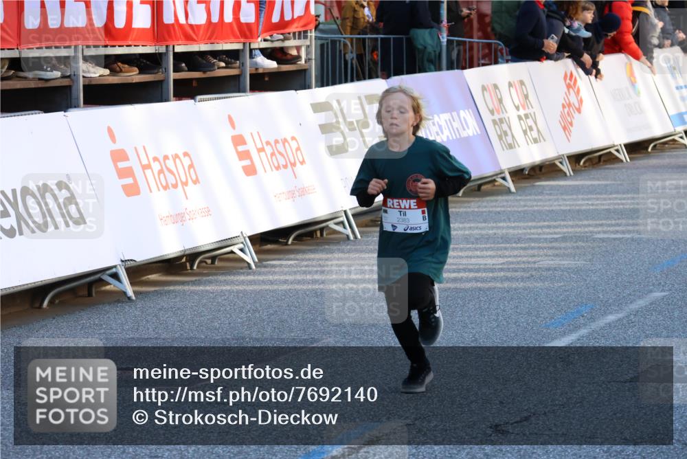 25.04.2025 - Das Zehntel Strokosch-Dieckow http://msf.ph/oto/7692140 26.04.2025 08:50:07 Ziel 1107, 1116, 2383, 2995, 3539, 3540, 1023, 1026, 1153, 1208, 1312, 1408, 1870, 2172, 2176, 2811, 3176, 4007, 4010 meine-sportfotos.de