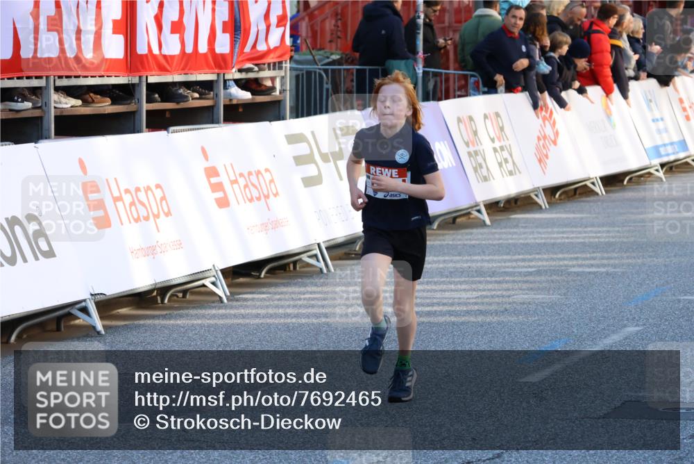 25.04.2025 - Das Zehntel Strokosch-Dieckow http://msf.ph/oto/7692465 26.04.2025 08:50:02 Ziel 1116, 1537, 2383, 2995, 1186, 1208, 1312, 1797, 1844, 1870, 2157, 2339, 2898, 2900, 3400, 3406, 3588, 3598, 3599, 4012, 4026 meine-sportfotos.de