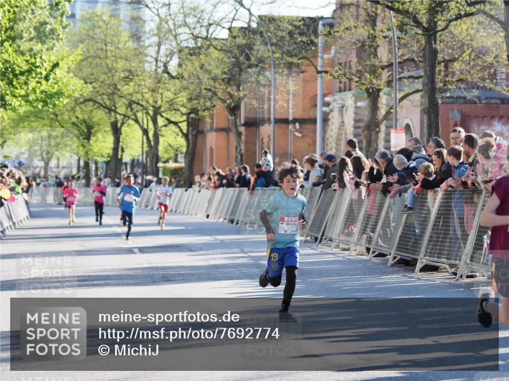 25.04.2025 - Das Zehntel MichiJ http://msf.ph/oto/7692774 26.04.2025 08:47:09 Laufen 19, 2995 meine-sportfotos.de