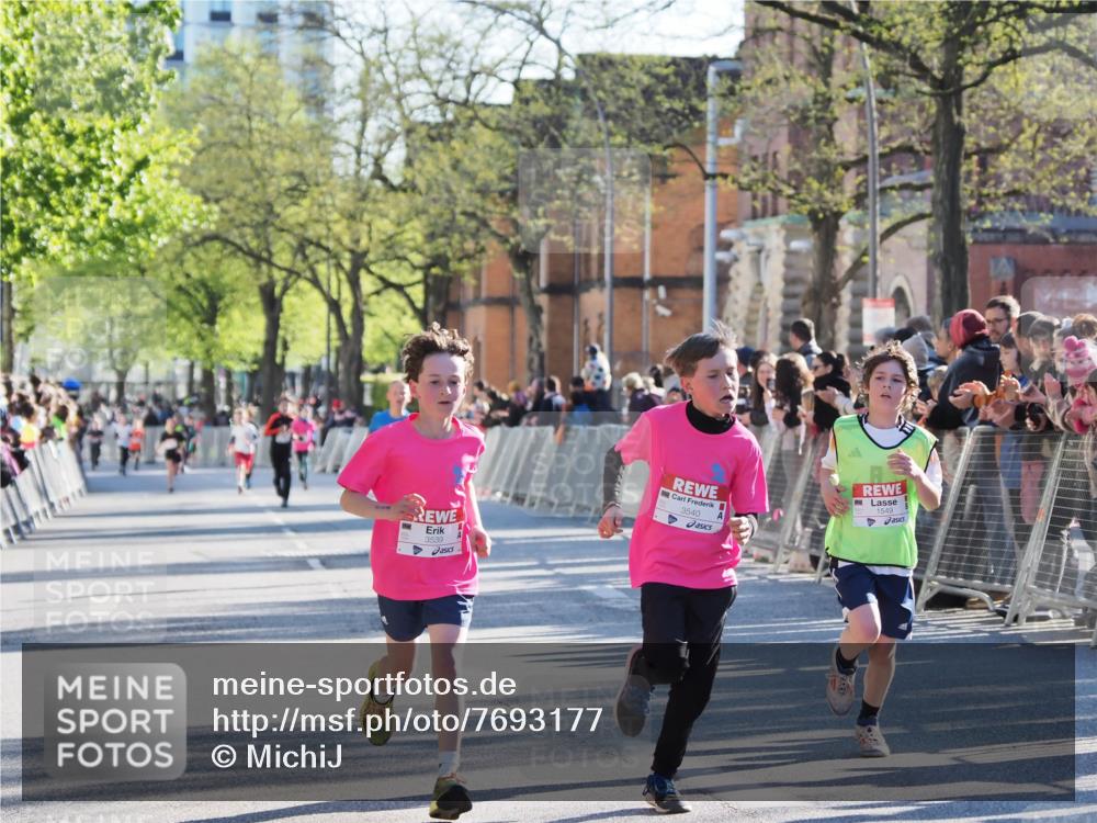 25.04.2025 - Das Zehntel MichiJ http://msf.ph/oto/7693177 26.04.2025 08:47:24 Laufen 3539, 3540, 1549 meine-sportfotos.de