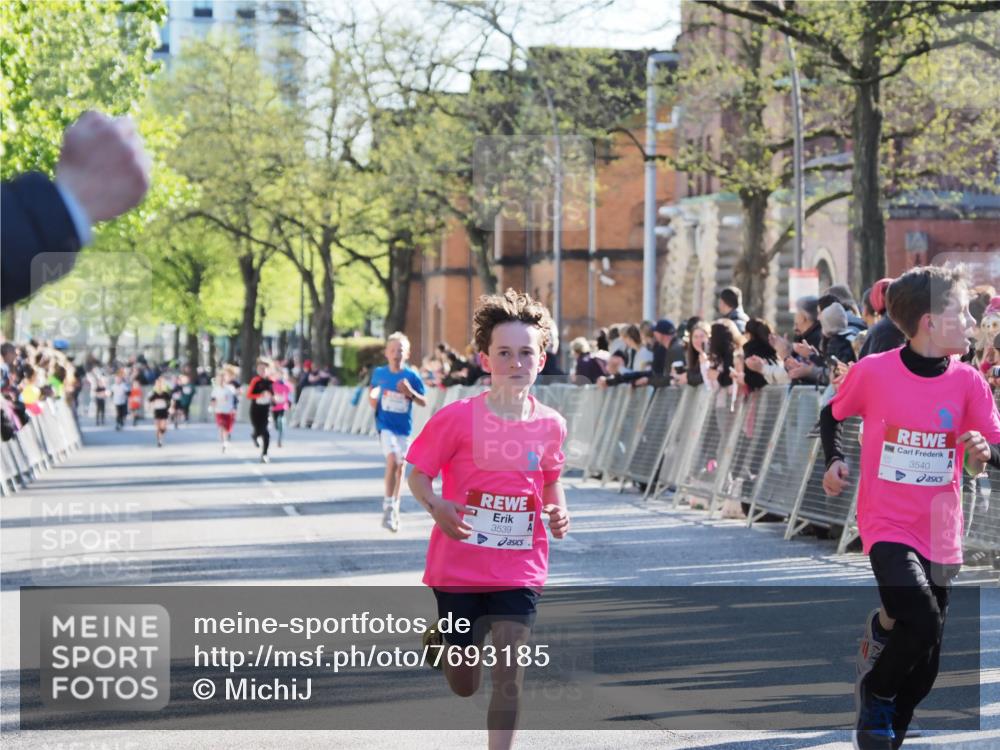 25.04.2025 - Das Zehntel MichiJ http://msf.ph/oto/7693185 26.04.2025 08:47:25 Laufen 3539, 3540 meine-sportfotos.de