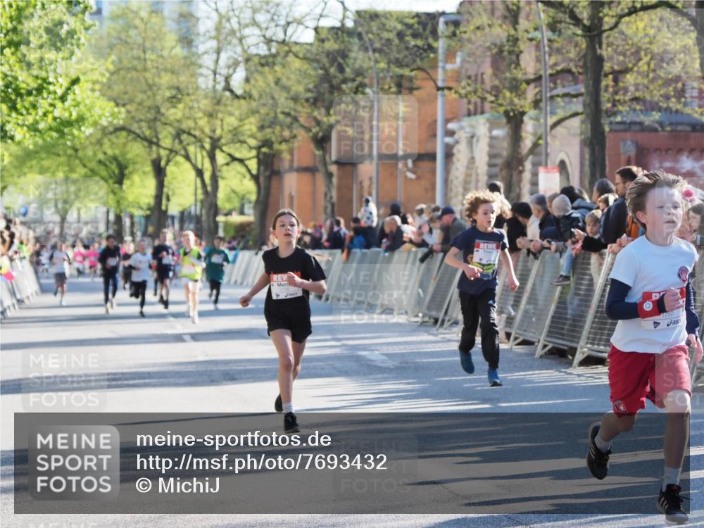 25.04.2025 - Das Zehntel MichiJ http://msf.ph/oto/7693432 26.04.2025 08:47:41 Laufen 1750 meine-sportfotos.de