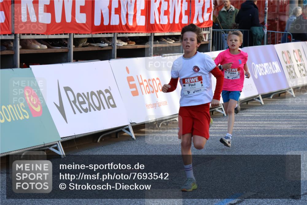 25.04.2025 - Das Zehntel Strokosch-Dieckow http://msf.ph/oto/7693542 26.04.2025 08:49:22 Ziel 1754, 1929, 3506, 1194, 1727, 1858, 3328, 3608 meine-sportfotos.de