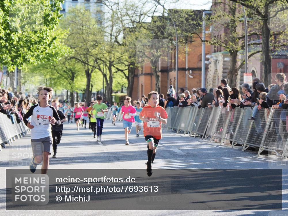 25.04.2025 - Das Zehntel MichiJ http://msf.ph/oto/7693613 26.04.2025 08:47:55 Laufen 2349, 3812 meine-sportfotos.de