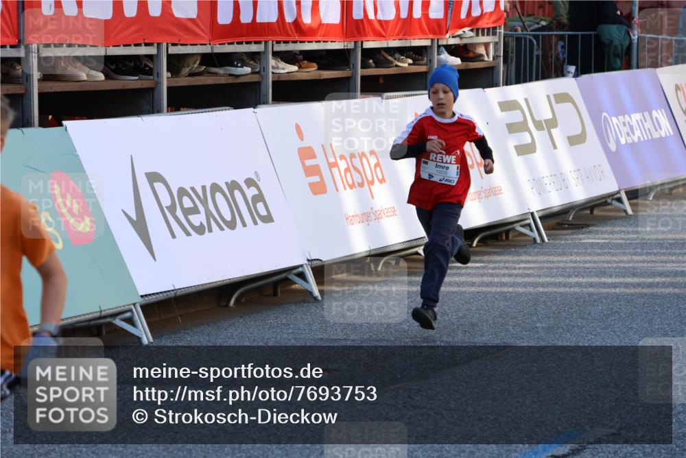 25.04.2025 - Das Zehntel Strokosch-Dieckow http://msf.ph/oto/7693753 26.04.2025 08:49:17 Ziel 1754, 1929, 3506, 3792, 1788, 1794, 2042, 2777, 3328, 3672, 3957 meine-sportfotos.de