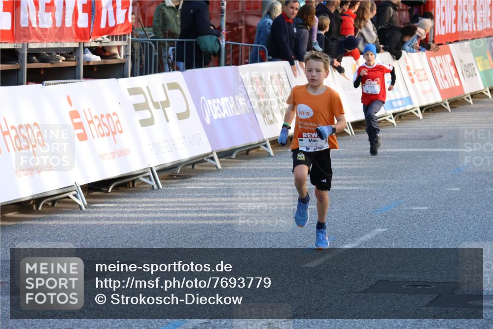 25.04.2025 - Das Zehntel Strokosch-Dieckow http://msf.ph/oto/7693779 26.04.2025 08:49:14 Ziel 1754, 1929, 2961, 3506, 3792, 1696, 1788, 1794, 2042, 2173, 2777, 3123, 3567, 3672, 3957 meine-sportfotos.de