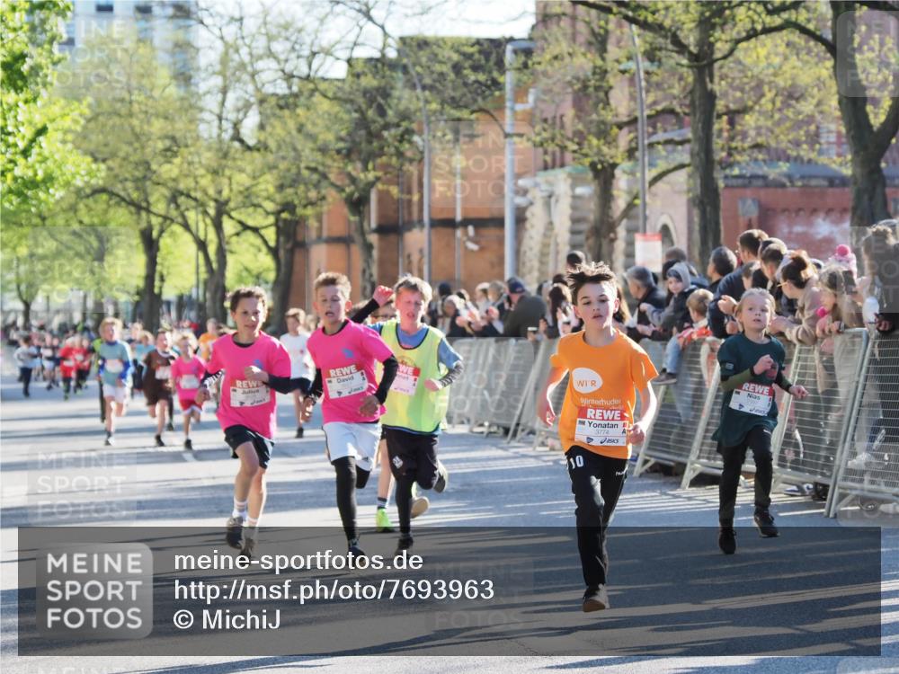 25.04.2025 - Das Zehntel MichiJ http://msf.ph/oto/7693963 26.04.2025 08:48:06 Laufen 3774 meine-sportfotos.de