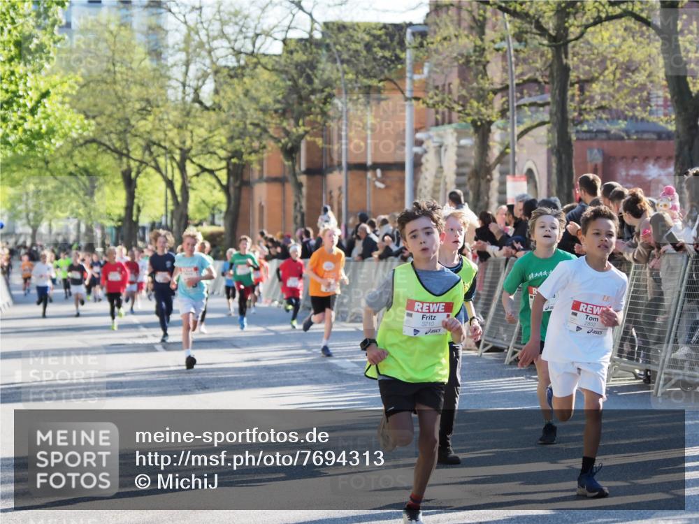 25.04.2025 - Das Zehntel MichiJ http://msf.ph/oto/7694313 26.04.2025 08:48:17 Laufen 3210, 2852 meine-sportfotos.de