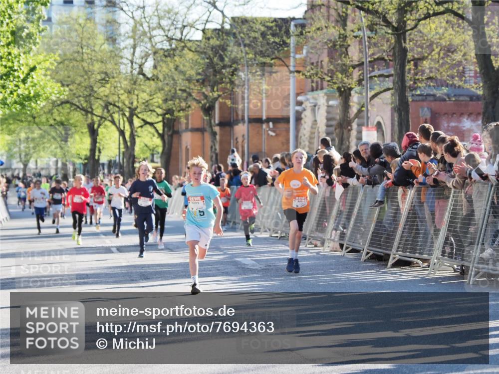 25.04.2025 - Das Zehntel MichiJ http://msf.ph/oto/7694363 26.04.2025 08:48:19 Laufen  meine-sportfotos.de