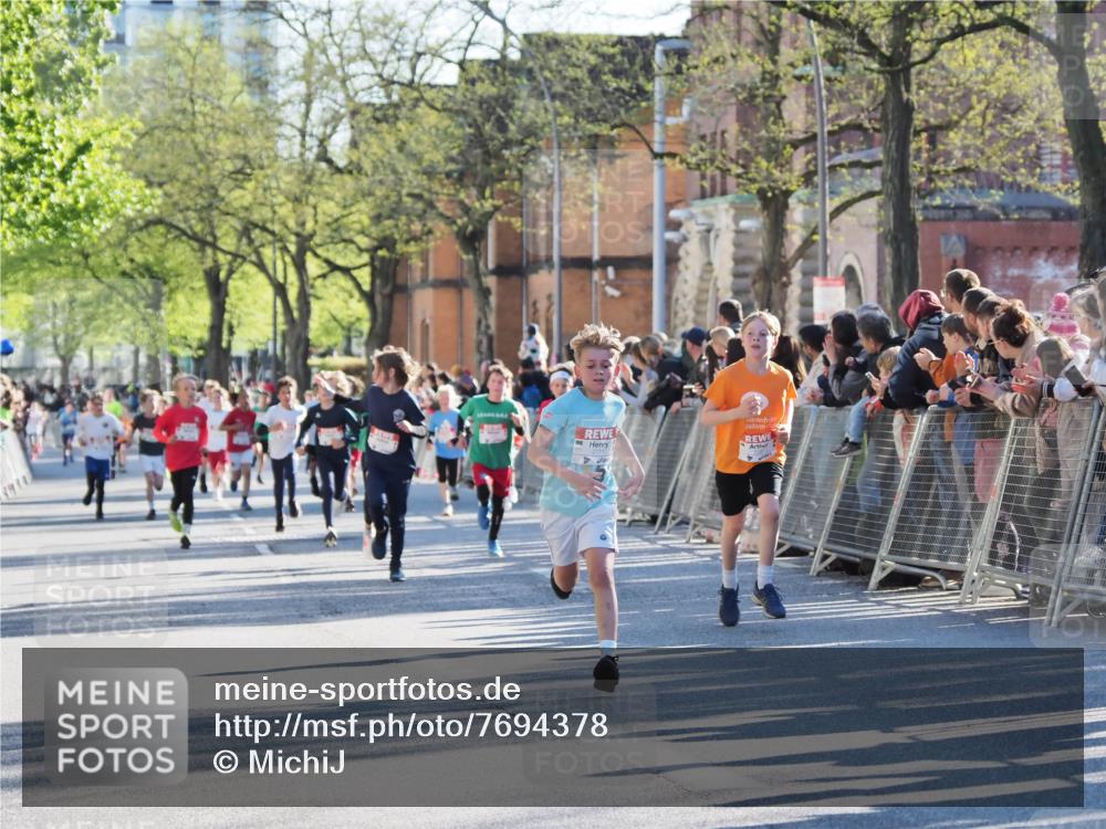 25.04.2025 - Das Zehntel MichiJ http://msf.ph/oto/7694378 26.04.2025 08:48:20 Laufen  meine-sportfotos.de