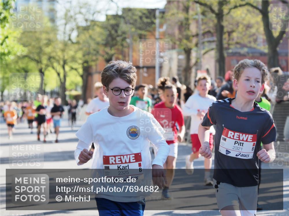 25.04.2025 - Das Zehntel MichiJ http://msf.ph/oto/7694682 26.04.2025 08:48:33 Laufen 2325, 2325, 2321, 2321 meine-sportfotos.de